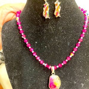 True stones necklace